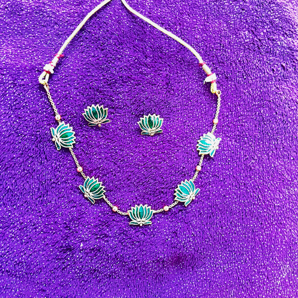 Antique Lotus Necklace with earrings